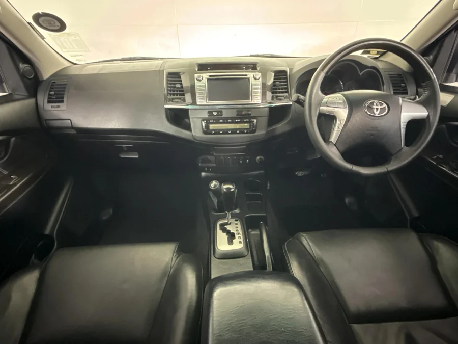 Used 2013 Toyota Fortuner 3.0D-4D 4x4 Limited auto - WeBuyCars Silverlakes Used 2013 Toyota Fortuner 3.0D-4D 4x4 Limited auto - WeBuyCars Silverlakes