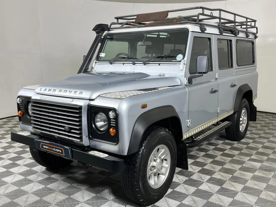 Used 2011 Land Rover Defender 110 TD multi-purpose - WeBuyCars The Dome Used 2011 Land Rover Defender 110 TD multi-purpose - WeBuyCars The Dome