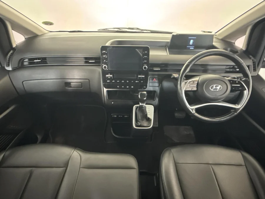 Used 2021 Hyundai Staria 2.2D Executive 9-seater - WeBuyCars JHB South Used 2021 Hyundai Staria 2.2D Executive 9-seater - WeBuyCars JHB South