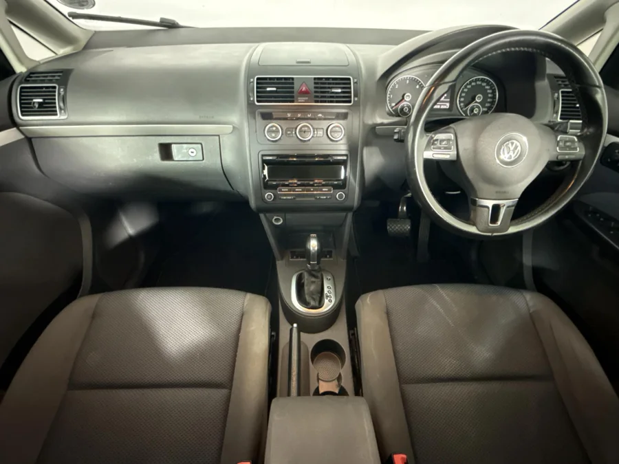 Used 2015 Volkswagen Touran 2.0TDI Trendline auto - WeBuyCars Lansdowne
