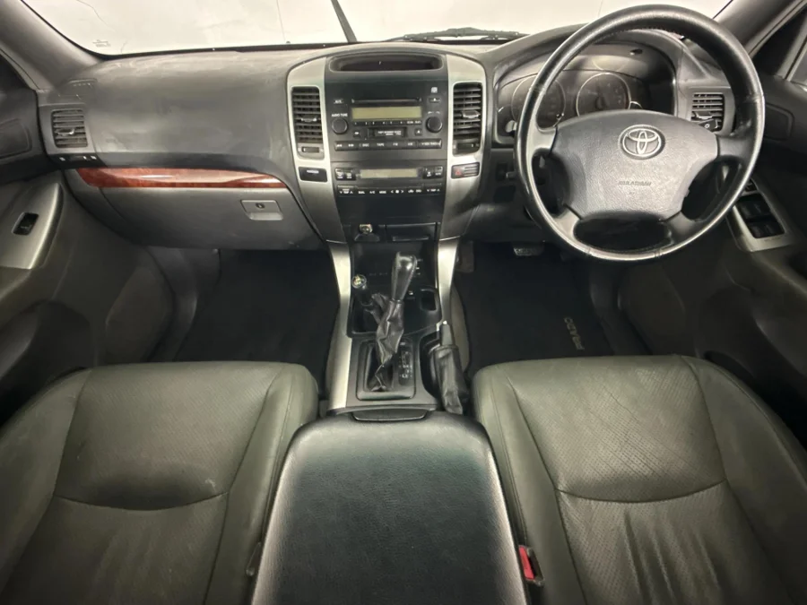 Used 2006 Toyota Land Cruiser Prado 4.0 VX - WeBuyCars Silverlakes Used 2006 Toyota Land Cruiser Prado 4.0 VX - WeBuyCars Silverlakes