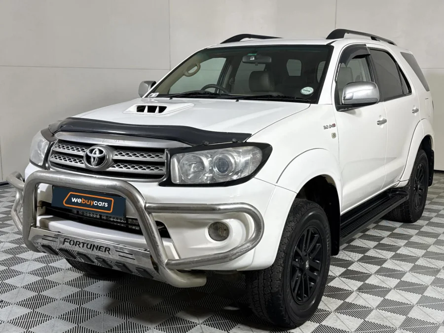 Used 2011 Toyota Fortuner 3.0D-4D - WeBuyCars Midstream Used 2011 Toyota Fortuner 3.0D-4D - WeBuyCars Midstream