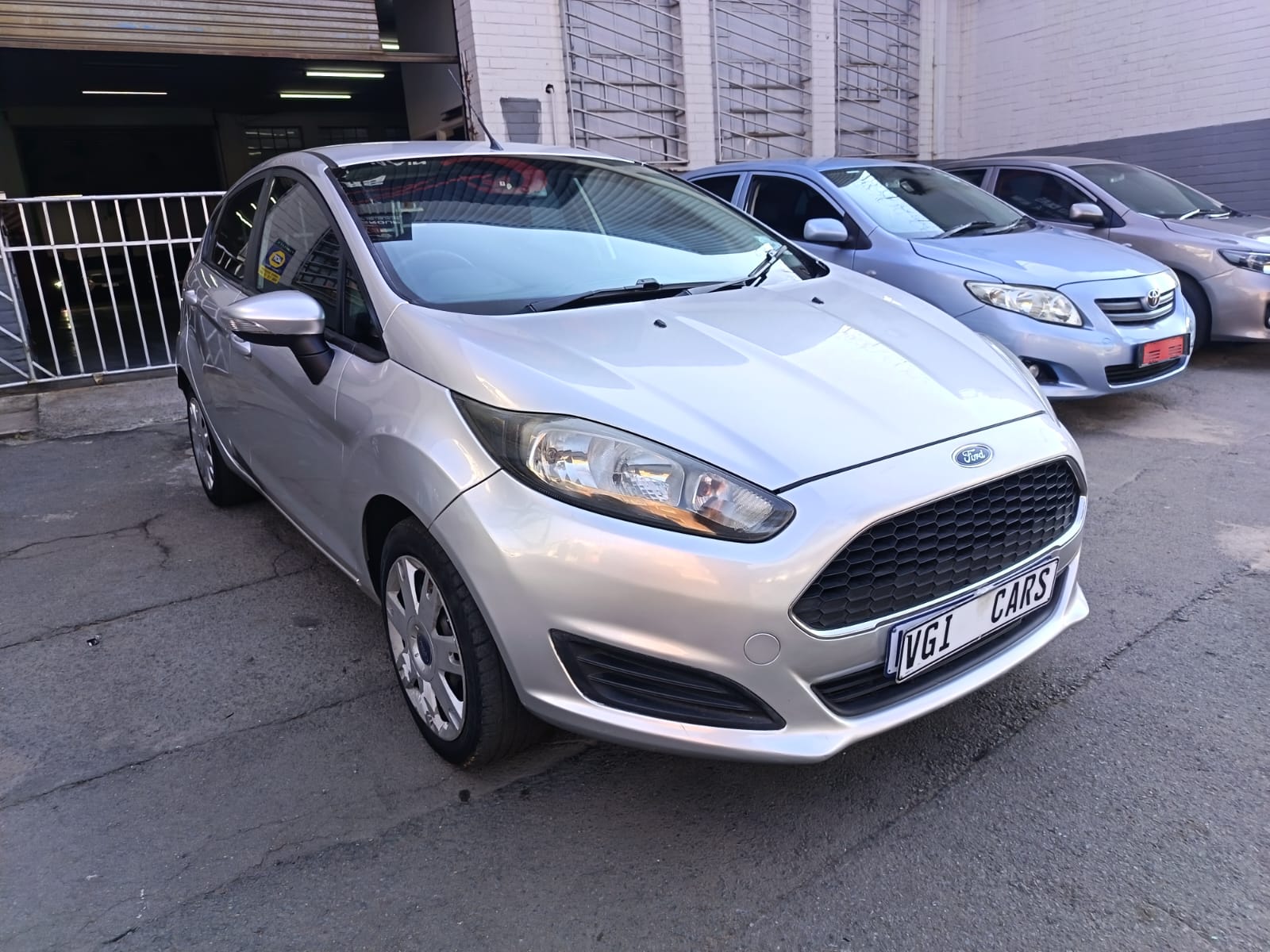 Used 2016 Ford Fiesta sedan 1.4 Ambiente