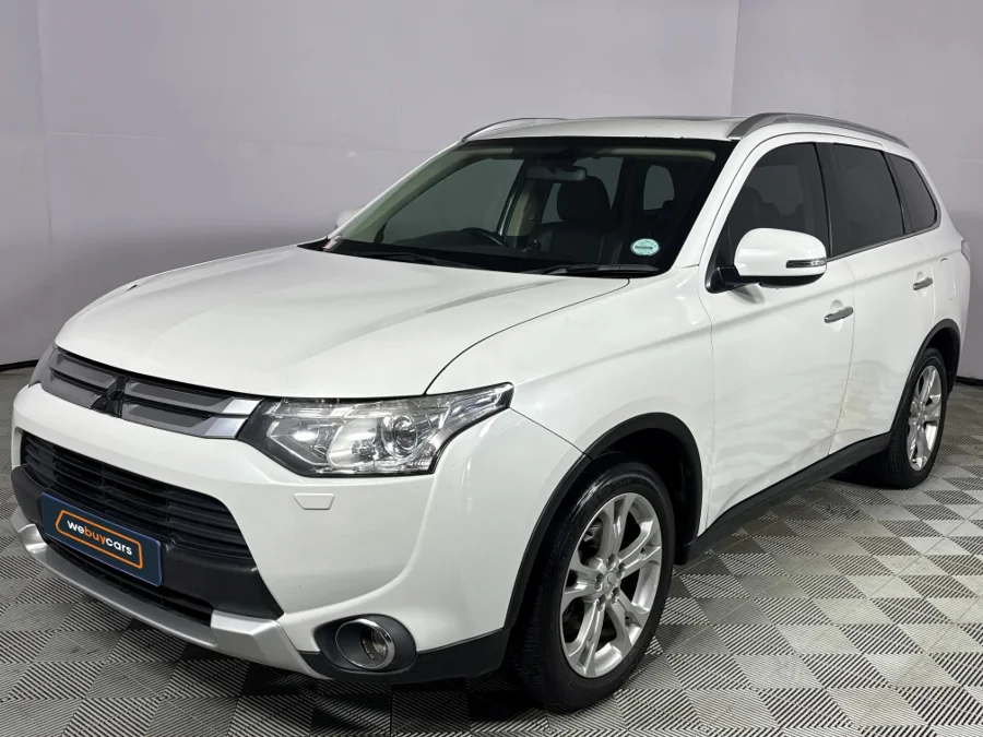 Used 2016 Mitsubishi Outlander 2.4 GLS Exceed - WeBuyCars Durban Used 2016 Mitsubishi Outlander 2.4 GLS Exceed - WeBuyCars Durban