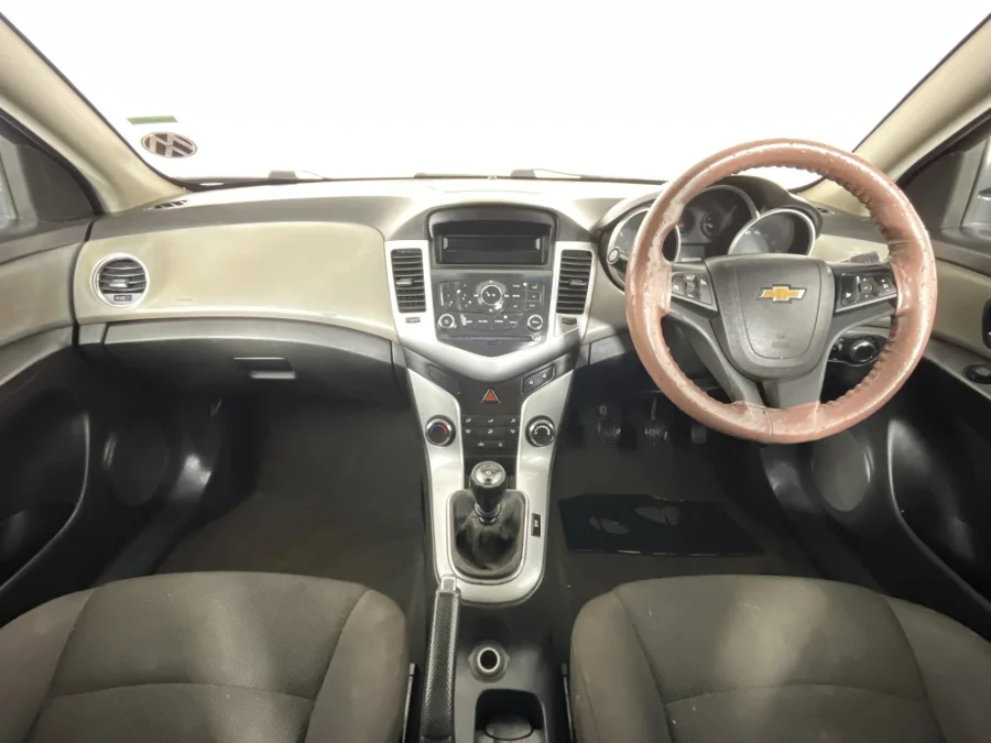 Used 2014 Chevrolet Cruze 1.6 L - WeBuycars East London Used 2014 Chevrolet Cruze 1.6 L - WeBuycars East London