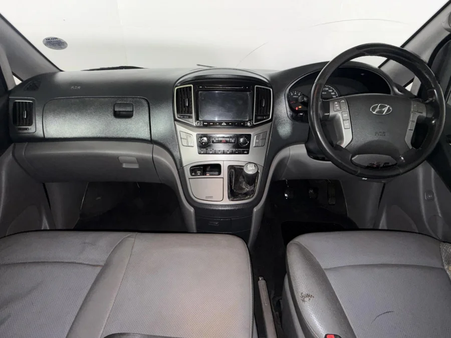 Used 2018 Hyundai H-1 2.4 bus Executive - WeBuyCars Durban Used 2018 Hyundai H-1 2.4 bus Executive - WeBuyCars Durban