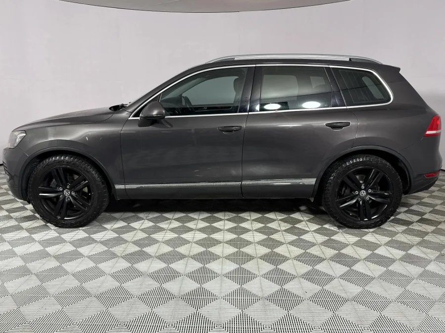 Used 2012 Volkswagen Touareg V8 TDI - WeBuyCars Lansdowne