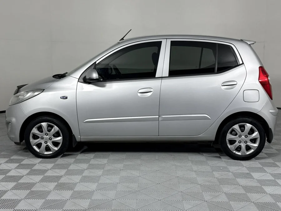 Used 2013 Hyundai i10 1.25 Fluid - WeBuyCars Vereeniging Used 2013 Hyundai i10 1.25 Fluid - WeBuyCars Vereeniging