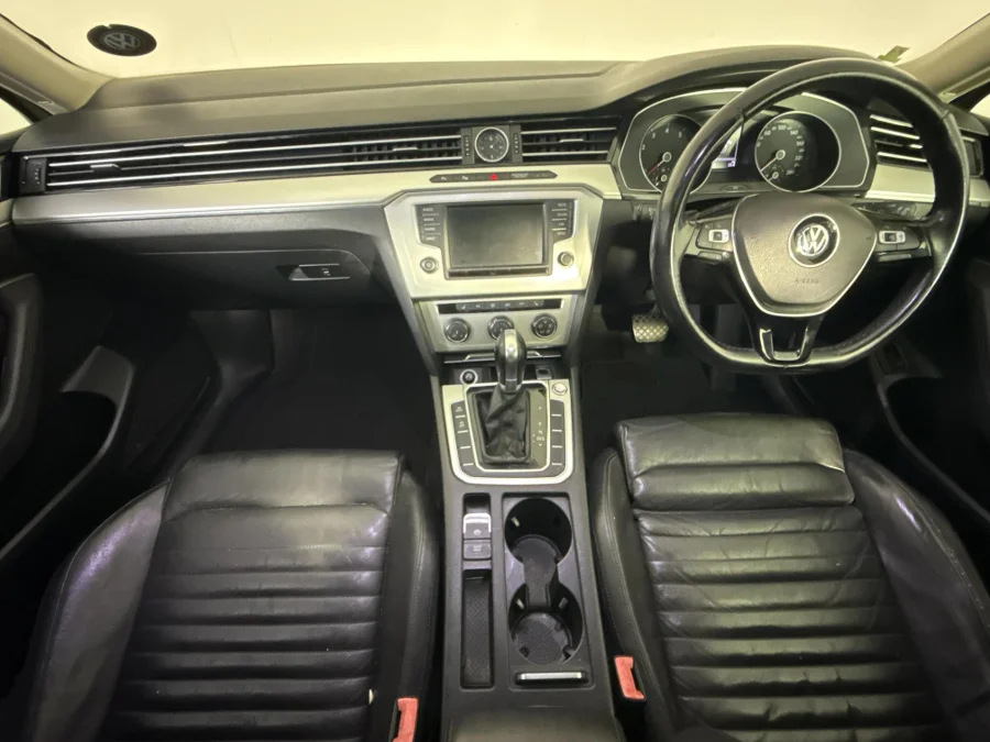 Used 2016 Volkswagen Passat 1.4TSI Luxury - WeBuyCars Brackenfell Cape Town