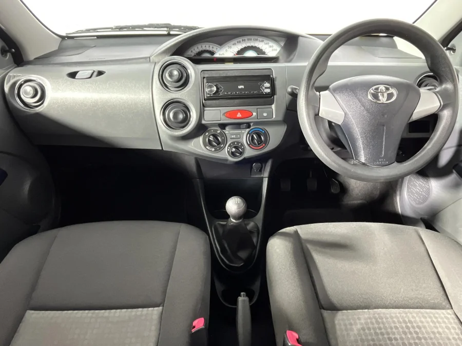Used 2013 Toyota Etios hatch 1.5 Xi - WeBuyCars Rustenburg Used 2013 Toyota Etios hatch 1.5 Xi - WeBuyCars Rustenburg