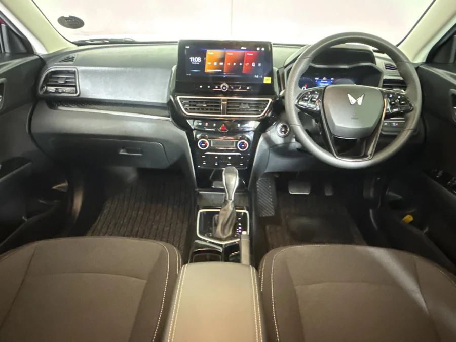 Used 2026 Mahindra XUV 3XO 1.2T AX5 auto - WeBuyCars Midstream Used 2026 Mahindra XUV 3XO 1.2T AX5 auto - WeBuyCars Midstream