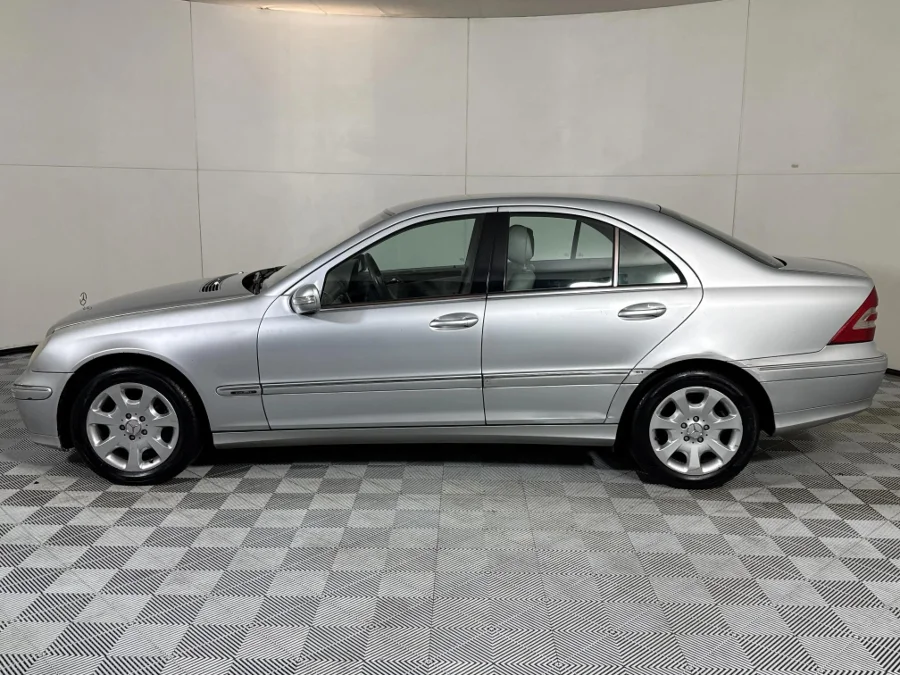 Used 2007 Mercedes-Benz C-Class C180 Kompressor Elegance Touchshift - WeBuyCars Midstream Used 2007 Mercedes-Benz C-Class C180 Kompressor Elegance Touchshift - WeBuyCars Midstream