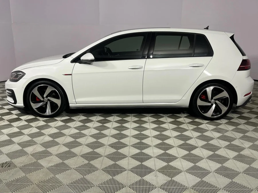 Used 2017 Volkswagen Golf GTI - WeBuyCars The Dome Used 2017 Volkswagen Golf GTI - WeBuyCars The Dome