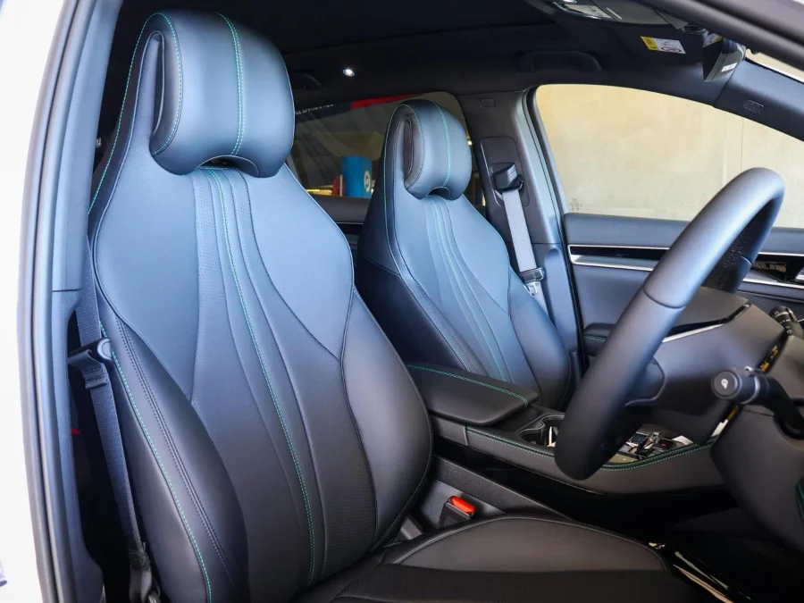 New 2026 BYD Sealion 6 Premium AWD - BYD Menlyn New