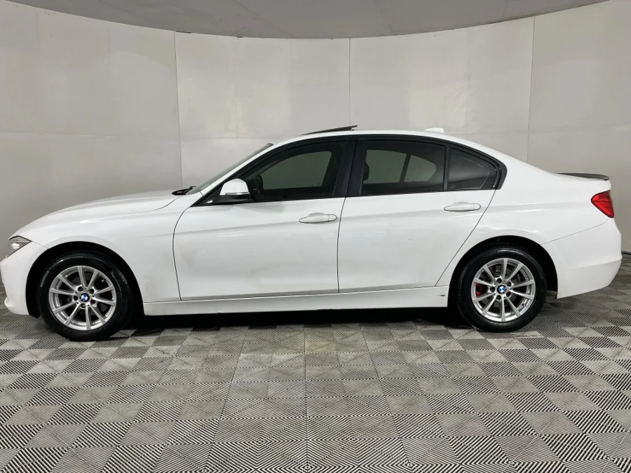 Used 2014 BMW 3 Series 316i auto - WeBuyCars Germiston Used 2014 BMW 3 Series 316i auto - WeBuyCars Germiston