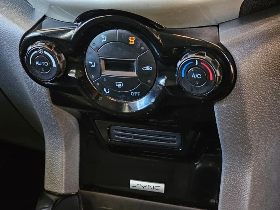 Preloaded Image 15