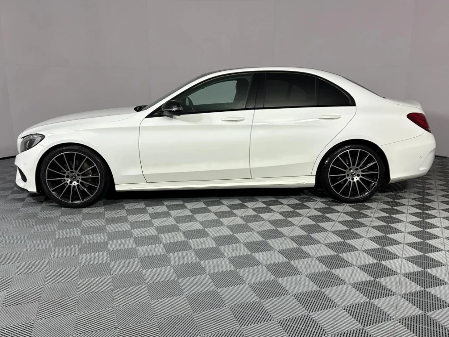 Used 2017 Mercedes-Benz C-Class C180 AMG Line auto - WeBuyCars Lansdowne Used 2017 Mercedes-Benz C-Class C180 AMG Line auto - WeBuyCars Lansdowne