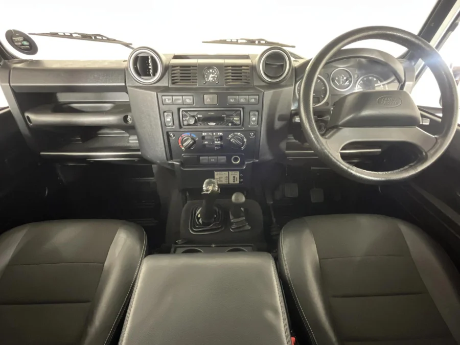 Used 2015 Land Rover Defender 110 TD station wagon S - WeBuyCars The Dome Used 2015 Land Rover Defender 110 TD station wagon S - WeBuyCars The Dome
