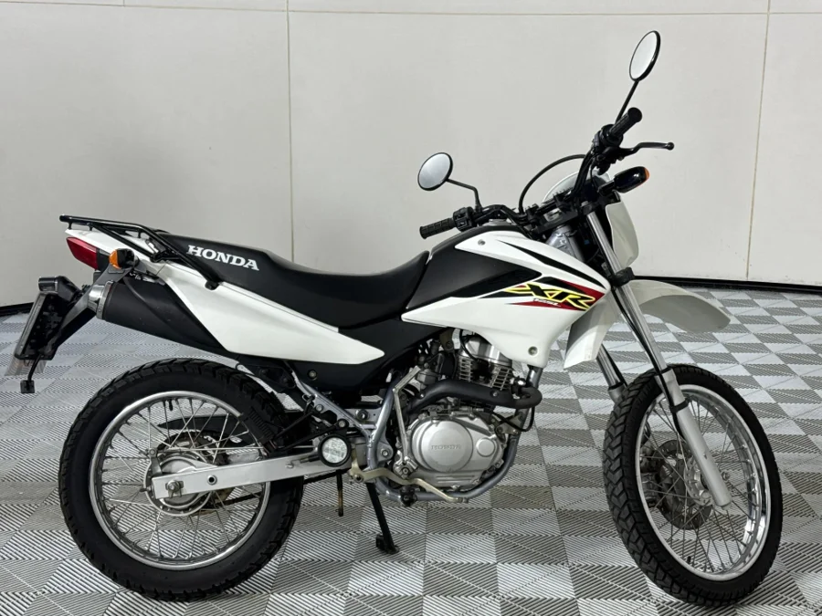 Used 2013 Honda XRL XR 125l - WeBuyCars Midstream Used 2013 Honda XRL XR 125l - WeBuyCars Midstream