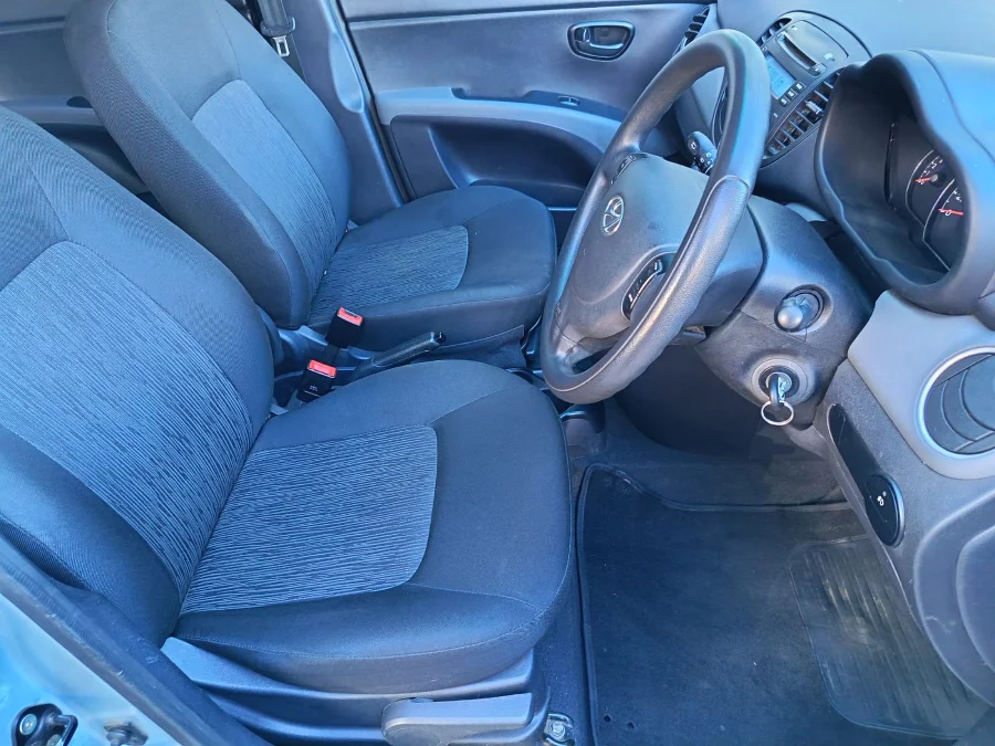 Used 2013 Hyundai i10 1.1 GLS - S and B Auto Group Used 2013 Hyundai i10 1.1 GLS - S and B Auto Group