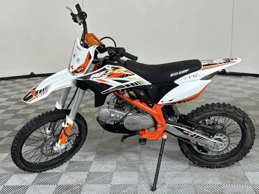 Preloaded Image 13