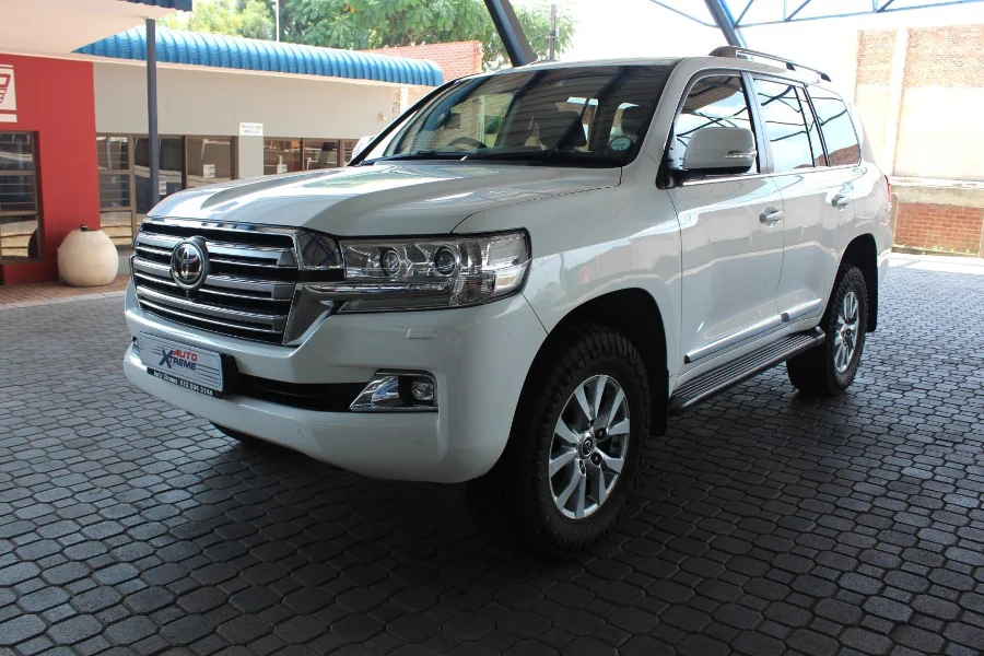 Used 2016 Toyota Land Cruiser 200 4.5D-4D V8 VX - Auto Xtreme Used 2016 Toyota Land Cruiser 200 4.5D-4D V8 VX - Auto Xtreme