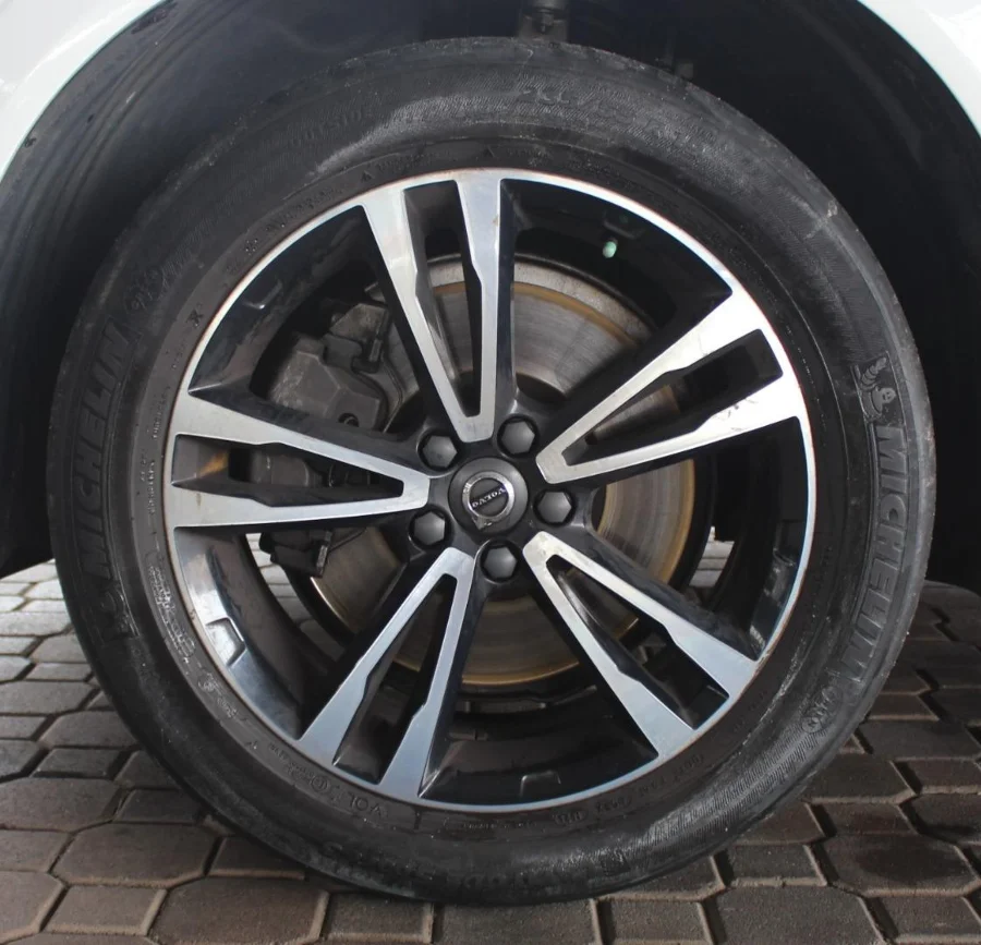 Used 2018 Volvo XC60 D5 AWD Momentum - Auto Xtreme Used 2018 Volvo XC60 D5 AWD Momentum - Auto Xtreme