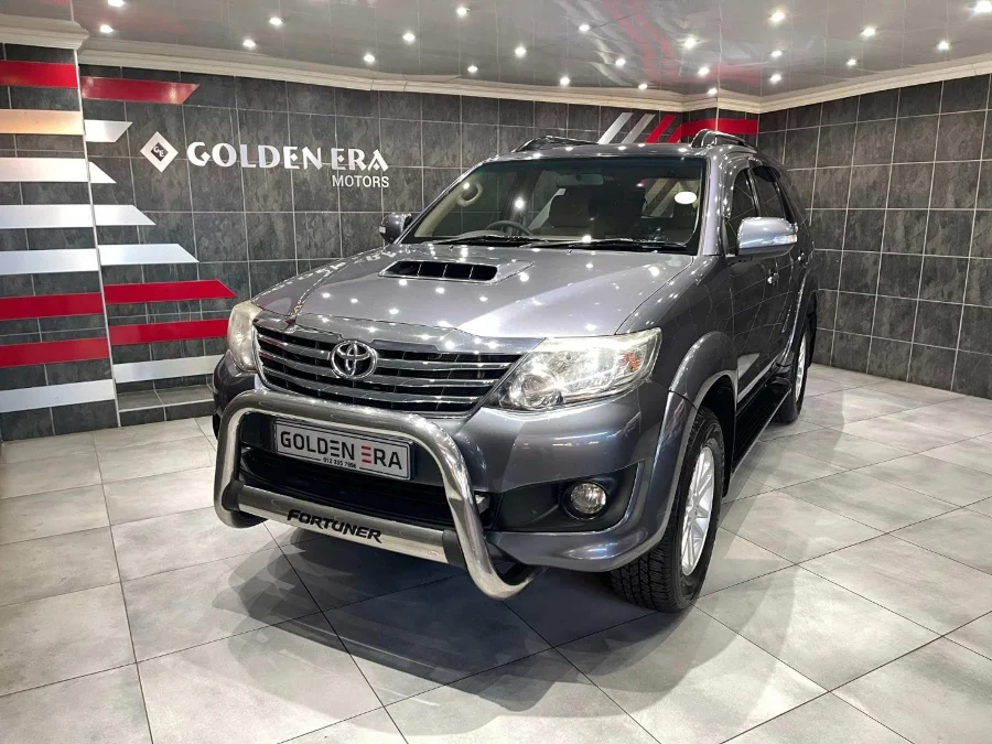 Used 2013 Toyota Fortuner 2.5D-4D auto - Golden Era Motors Johan Heyns Dr Used 2013 Toyota Fortuner 2.5D-4D auto - Golden Era Motors Johan Heyns Dr