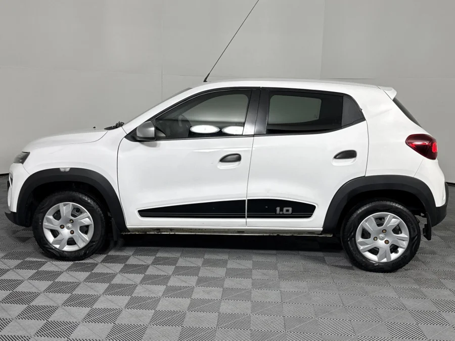Used 2022 Renault Kwid 1.0 Ultra - WeBuyCars Montana