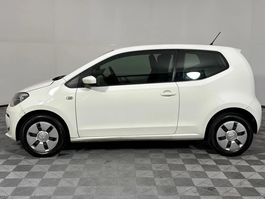 Used 2016 Volkswagen up! club up! 3-door 1.0 - WeBuyCars Germiston