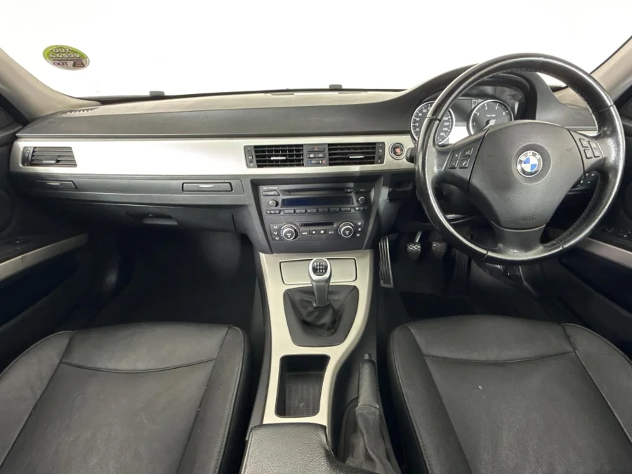 Used 2009 BMW 3 Series 320i Start - WeBuyCars The Dome