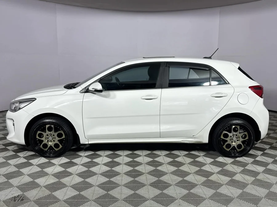 Used 2017 Kia Rio hatch 1.4 EX auto - WeBuyCars The Dome Used 2017 Kia Rio hatch 1.4 EX auto - WeBuyCars The Dome