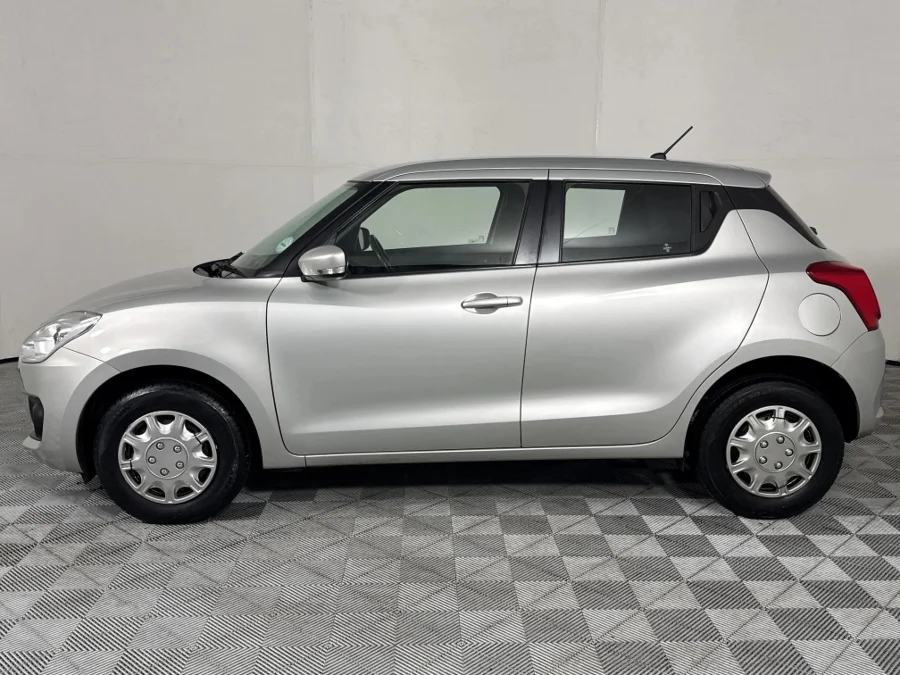 Used 2020 Suzuki Swift 1.2 GL manual - WeBuyCars The Dome