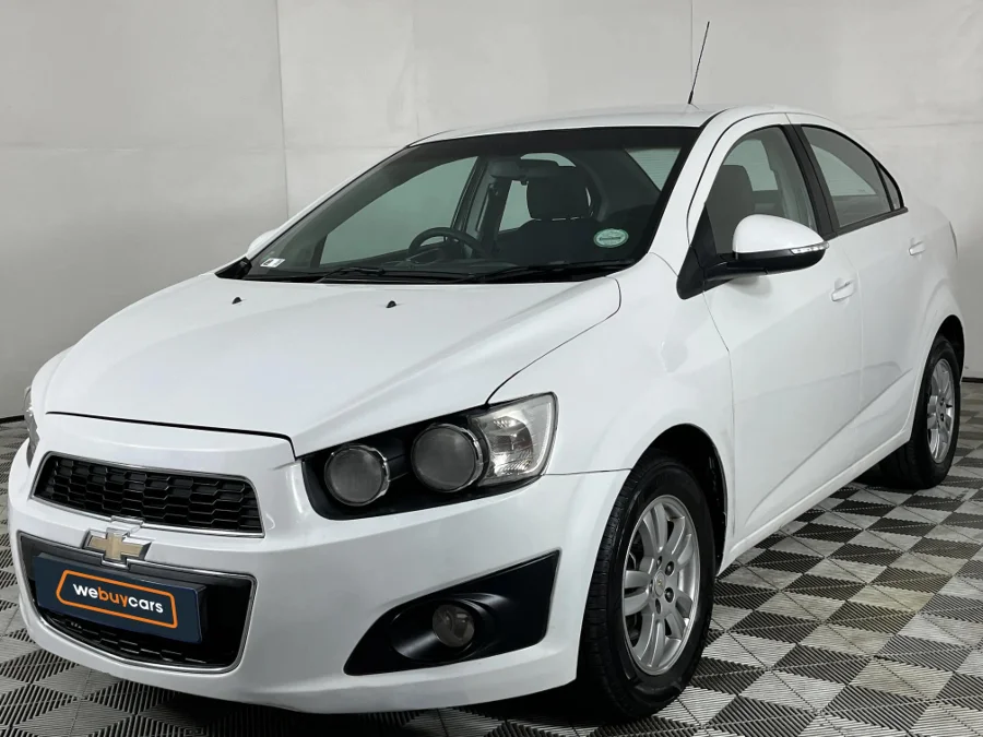 Used 2014 Chevrolet Sonic sedan 1.6 LS - WeBuyCars The Dome Used 2014 Chevrolet Sonic sedan 1.6 LS - WeBuyCars The Dome