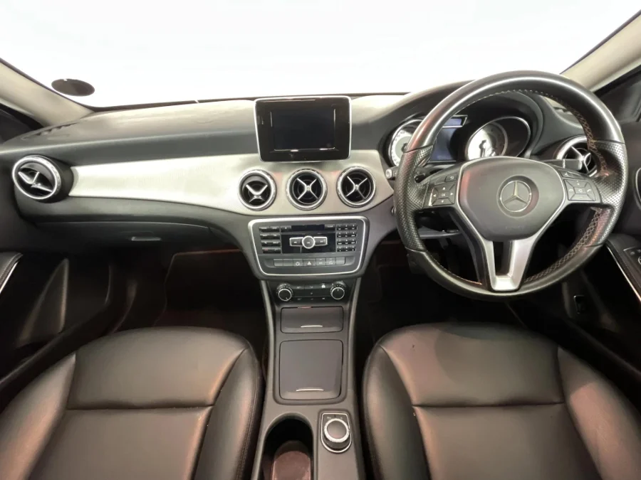 Used 2014 Mercedes-Benz GLA 200 auto - WeBuyCars The Dome
