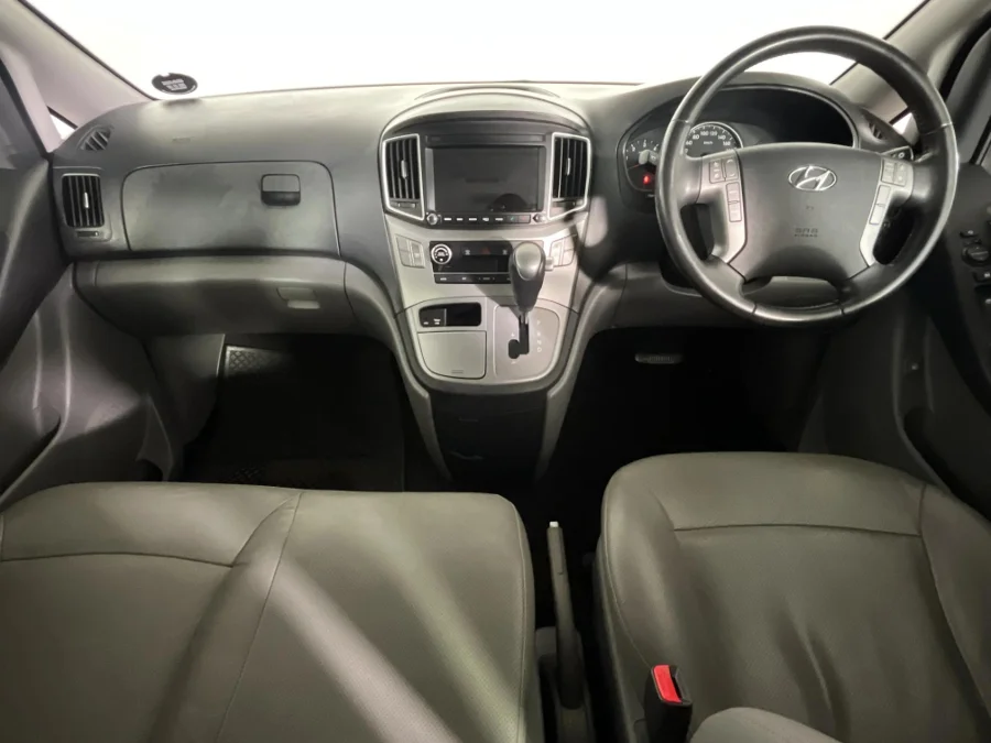 Used 2021 Hyundai H-1 2.5VGTi bus Elite 9-seater - WeBuyCars Midstream Used 2021 Hyundai H-1 2.5VGTi bus Elite 9-seater - WeBuyCars Midstream