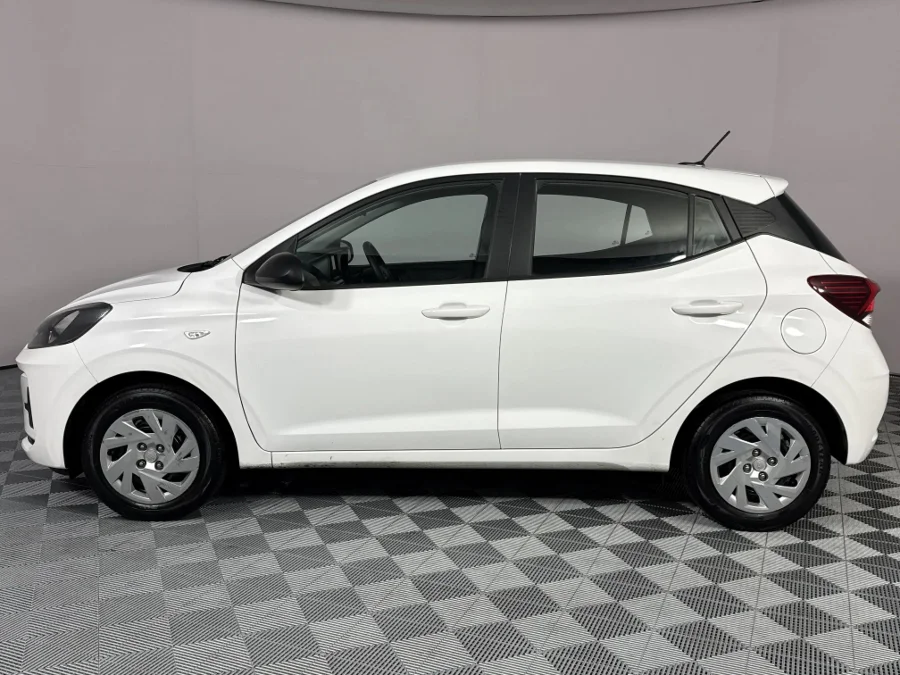 Used 2023 Hyundai Grand i10 1.0 Premium hatch - WeBuyCars Lansdowne Used 2023 Hyundai Grand i10 1.0 Premium hatch - WeBuyCars Lansdowne