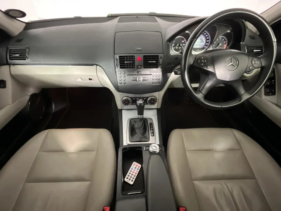 Used 2010 Mercedes-Benz C-Class C180 Kompressor Avantgarde Touchshift - WeBuyCars Lansdowne Used 2010 Mercedes-Benz C-Class C180 Kompressor Avantgarde Touchshift - WeBuyCars Lansdowne