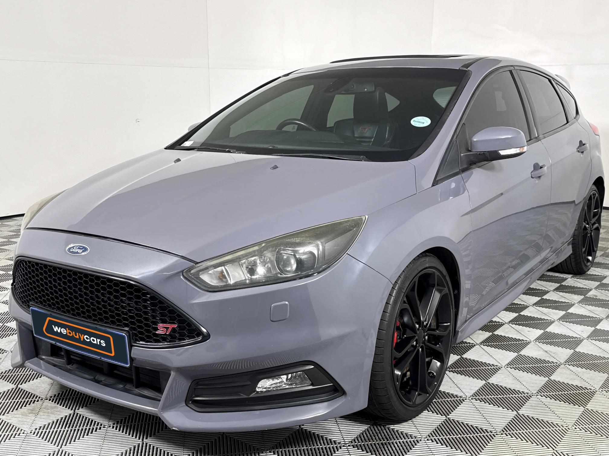 Used 2016 Ford Focus ST 3