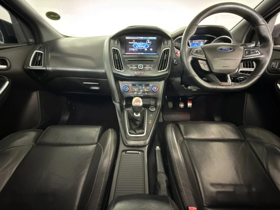 Used 2016 Ford Focus ST 3 - WeBuyCars Riverhorse Used 2016 Ford Focus ST 3 - WeBuyCars Riverhorse