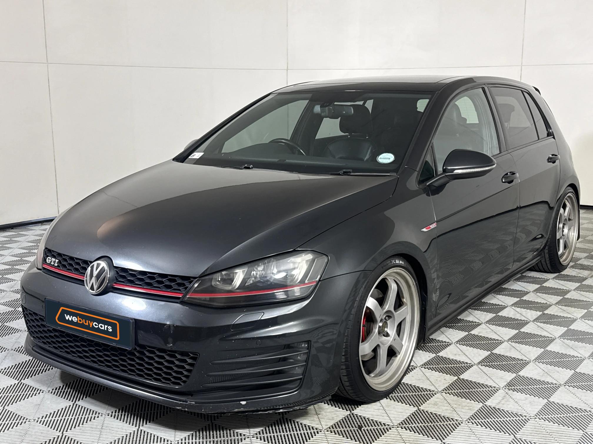Used 2013 Volkswagen Golf GTI auto