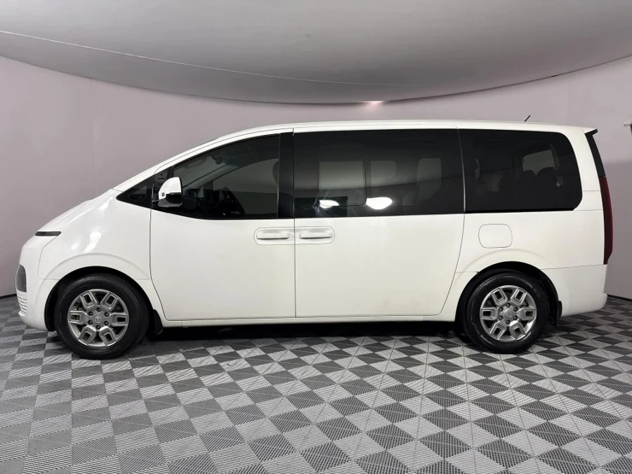 Used 2023 Hyundai Staria 2.2D Executive 11-seater - WeBuyCars Lansdowne Used 2023 Hyundai Staria 2.2D Executive 11-seater - WeBuyCars Lansdowne