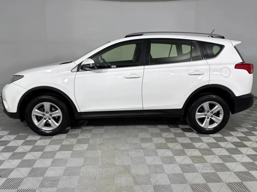 Used 2014 Toyota RAV4 2.0 GX auto - WeBuyCars Silverlakes Used 2014 Toyota RAV4 2.0 GX auto - WeBuyCars Silverlakes