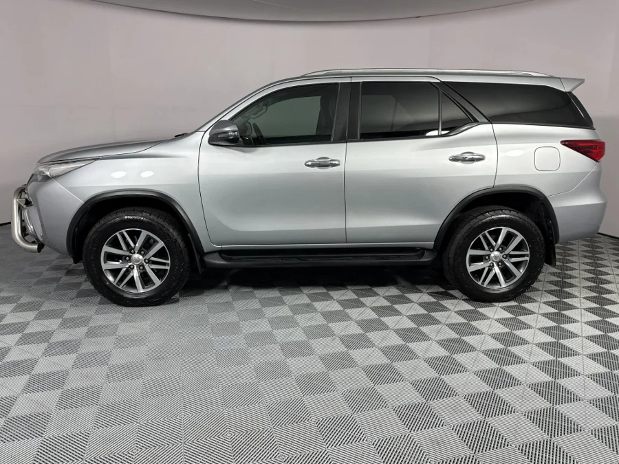 Used 2017 Toyota Fortuner 2.8GD-6 auto - WeBuyCars Lansdowne Used 2017 Toyota Fortuner 2.8GD-6 auto - WeBuyCars Lansdowne