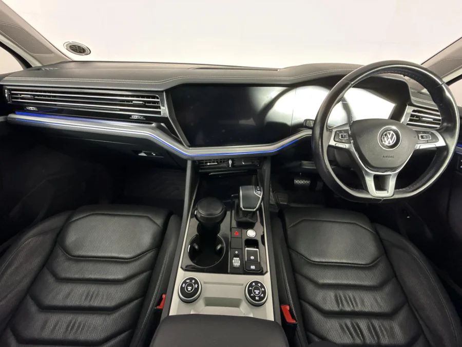 Used 2019 Volkswagen Touareg V6 TDI Executive R-Line - WeBuyCars Lansdowne Used 2019 Volkswagen Touareg V6 TDI Executive R-Line - WeBuyCars Lansdowne