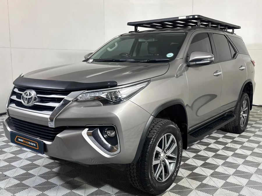 Used 2018 Toyota Fortuner 2.8GD-6 4x4 auto - WeBuyCars Midstream Used 2018 Toyota Fortuner 2.8GD-6 4x4 auto - WeBuyCars Midstream