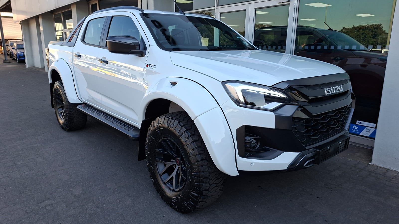 New 2026 Isuzu D-Max 300 3.0TD double cab 4x4 LX Arctic Trucks AT 35