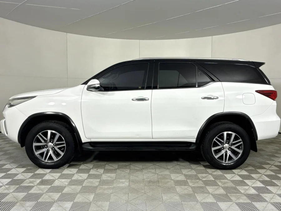 Used 2016 Toyota Fortuner 2.8GD-6 4x4 auto - WeBuyCars JHB South Used 2016 Toyota Fortuner 2.8GD-6 4x4 auto - WeBuyCars JHB South