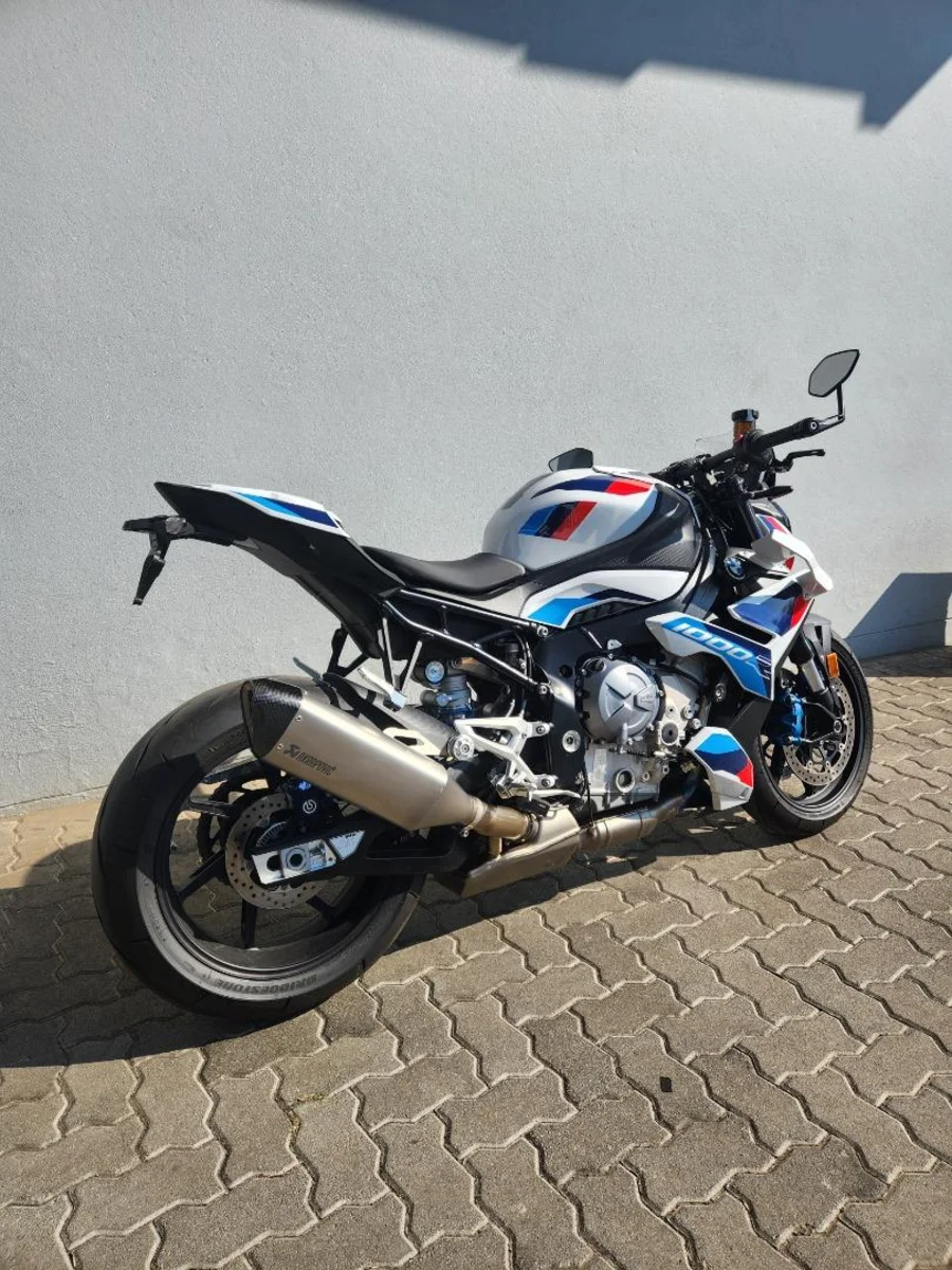 Preloaded Image 9