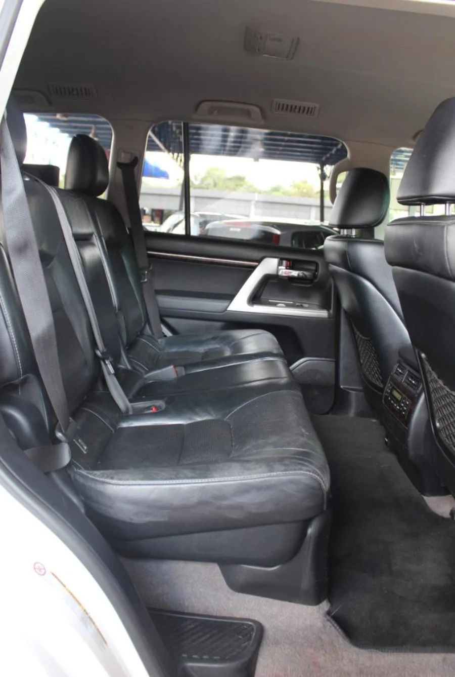 Used 2014 Toyota Land Cruiser 200 4.5D-4D V8 VX - Auto Xtreme Used 2014 Toyota Land Cruiser 200 4.5D-4D V8 VX - Auto Xtreme